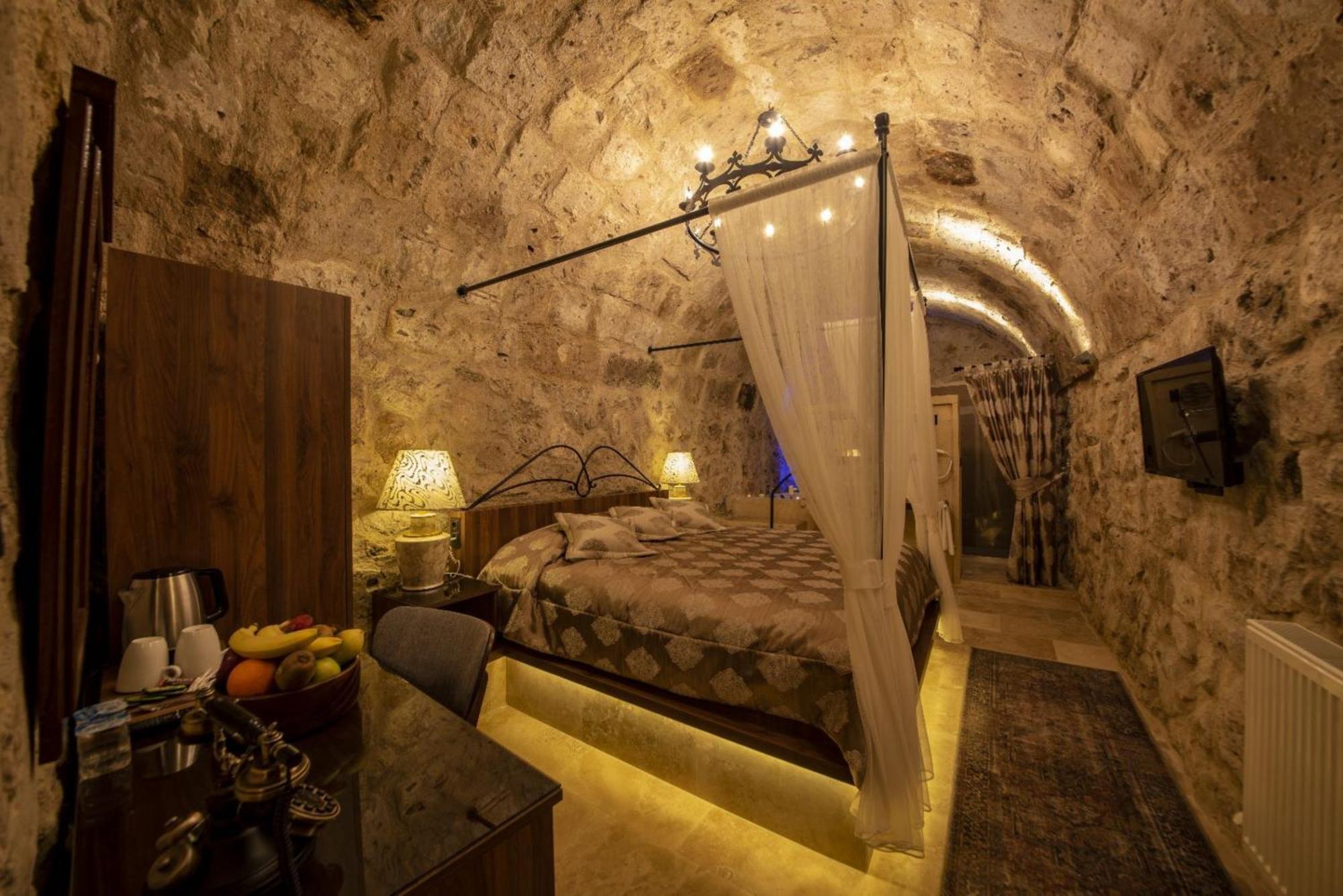 Sunak Cave Hotel 于尔居普 外观 照片