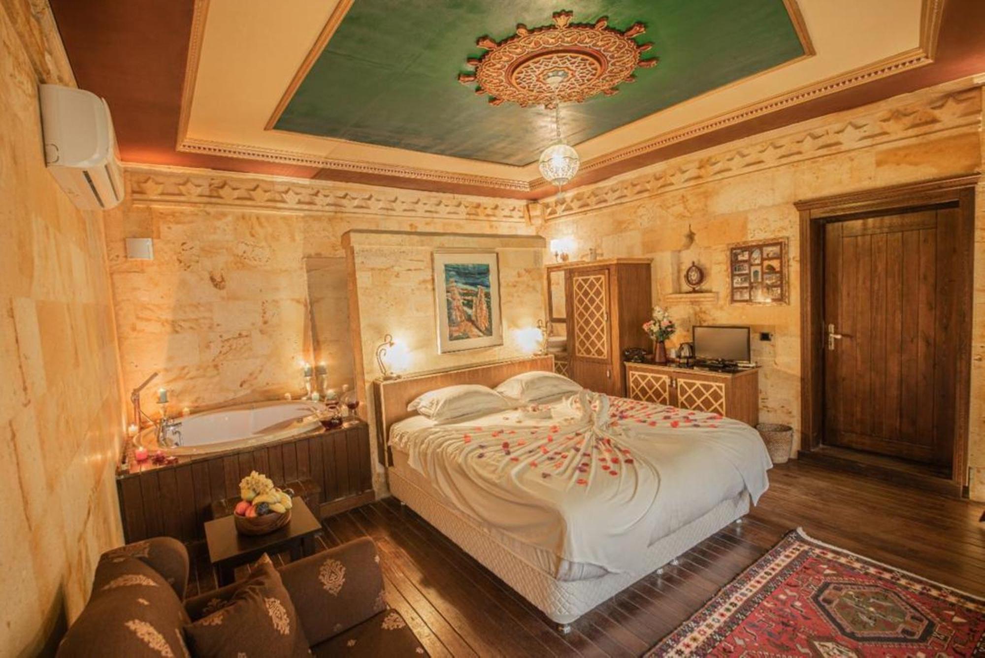 Sunak Cave Hotel 于尔居普 外观 照片